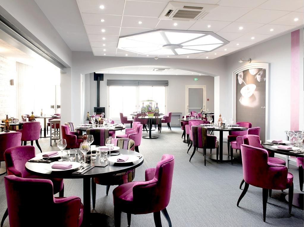 Logis Hotel De France Restaurant Le Lucullus منتوريلون المظهر الخارجي الصورة